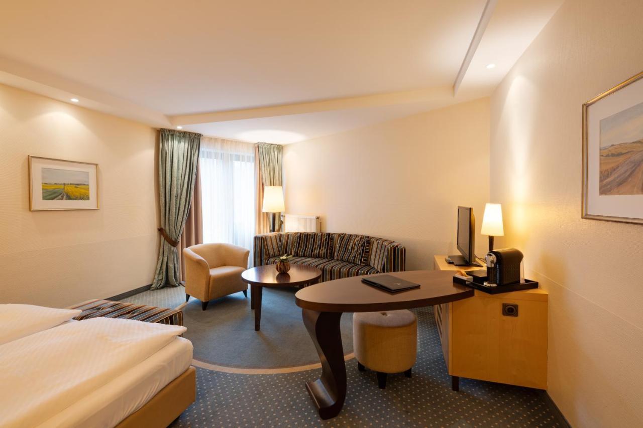 Romantik Hotel Waldschloesschen シュレースヴィヒ エクステリア 写真
