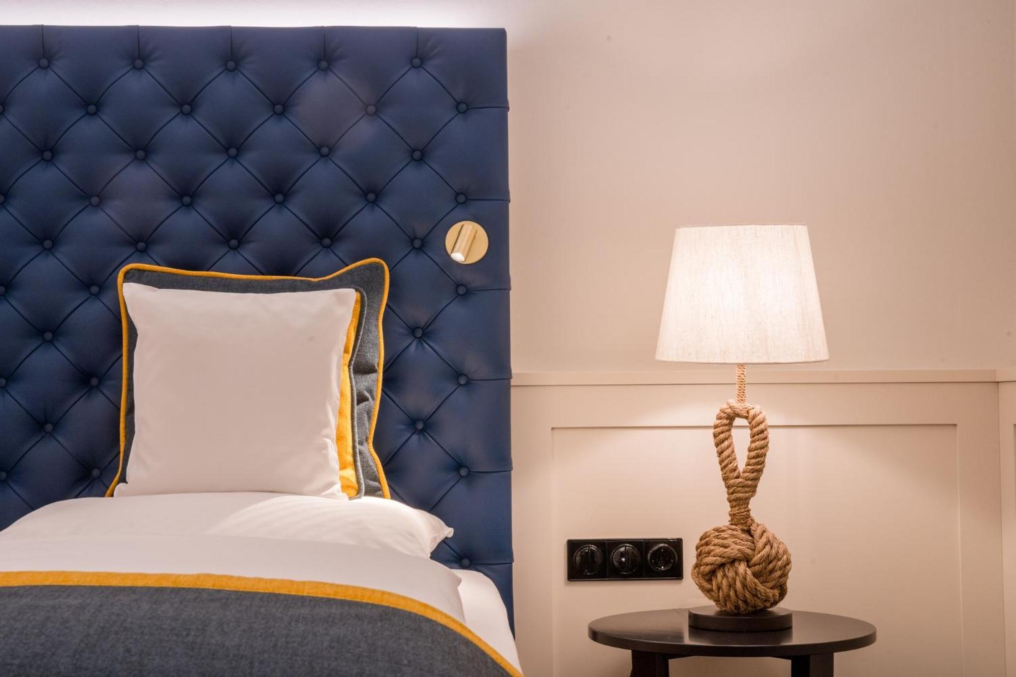Romantik Hotel Waldschloesschen シュレースヴィヒ エクステリア 写真
